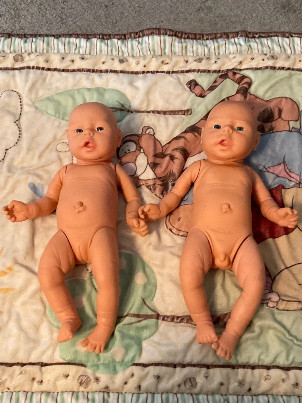 Unbranded Twin Baby Dolls in Flesh Tone - Soft Vinyl Playset